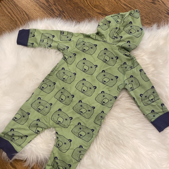 Lilly + Sid 0-6m Zip-up Bear Onesie with Hood NWT! - Picture 6 of 7